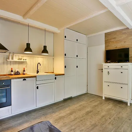 Lieblingszimmer 1 *